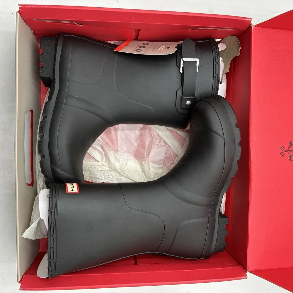Hunter Black Mid Calf Rubber Insulated Waterproof Rain Boots Black Mens 9 NEW